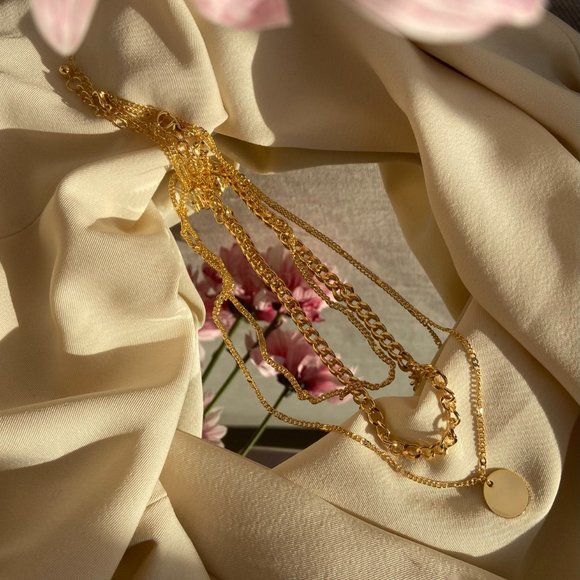 💎15 POUNDS OF VINTAGE & COSTUME JEWELRY LOT! 💎 - Picture 2 of 3